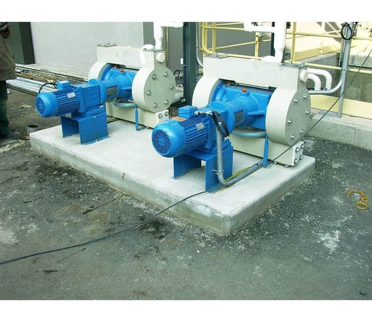 Sandpiper EM Electric Diaphragm Pumps Wastewater In The Chemical Industry